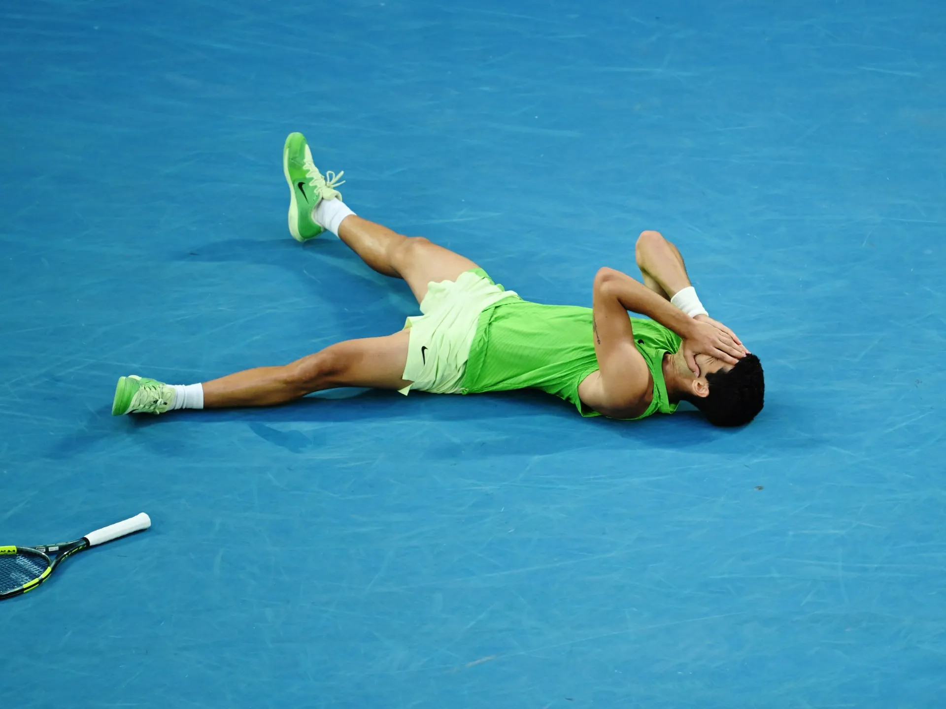 Carlos Alcaraz receives treatment during semi-final at Australian Open